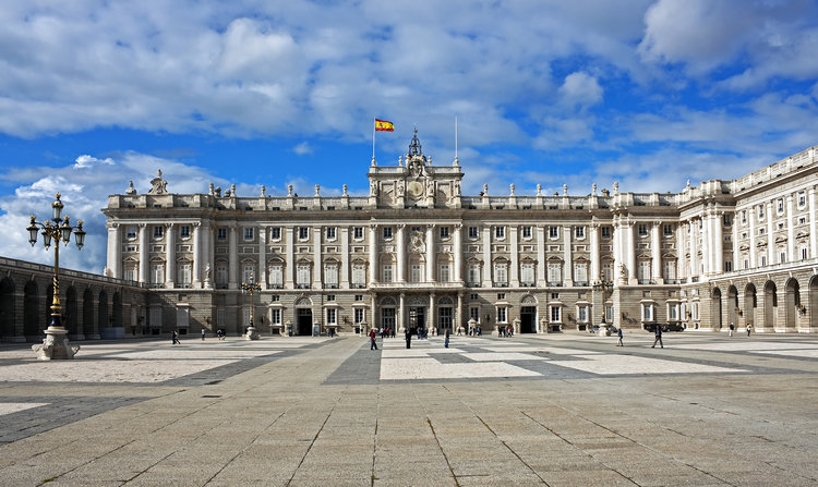 Qué ver y hacer en Madrid - Palacio de Oriente | Foto: Jay Beiler | Dreamstime.com
