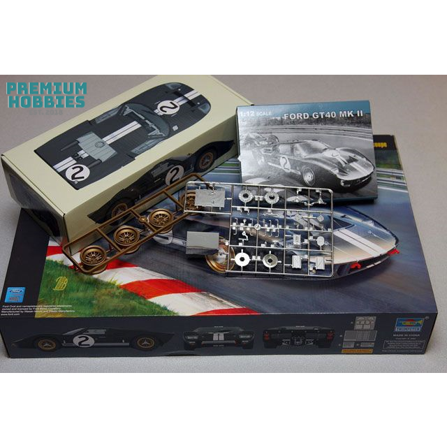 Trumpeter 1/12 Ford GT-40 MK II (TM05403)