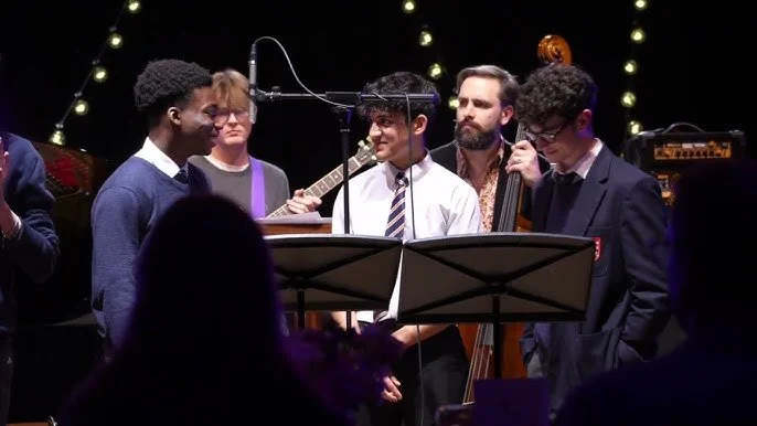 Amazing sounds from Brentwood School musicians today as part of Communi-Tea #community #communiTea and great guide talk from Kevin Larder, City of London Guide