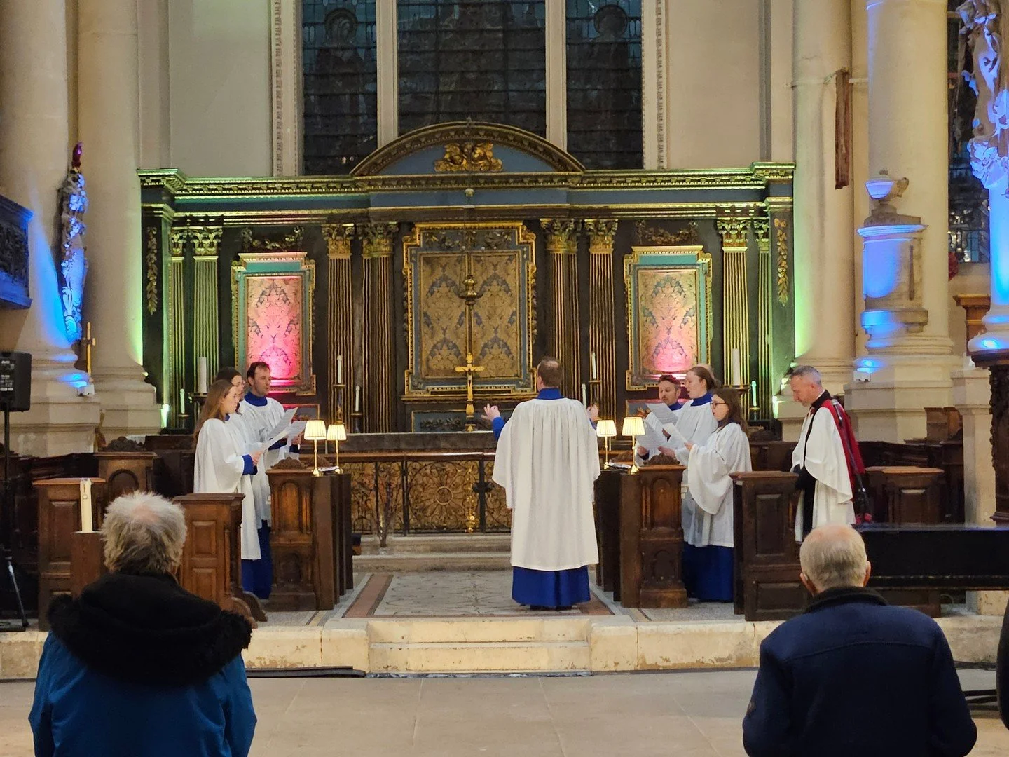 Join us today from 5.15pm for Choral Evensong with the choir of Holy Sepulchre London. #ChoralEvensong #Evensong #ChurchChoir #SacredMusic #ChoralMusic #HolySepulchreLondon #HSLChurch #LondonChurches #LondonMusic #LiveWorship #EveningPrayer #MusicAnd