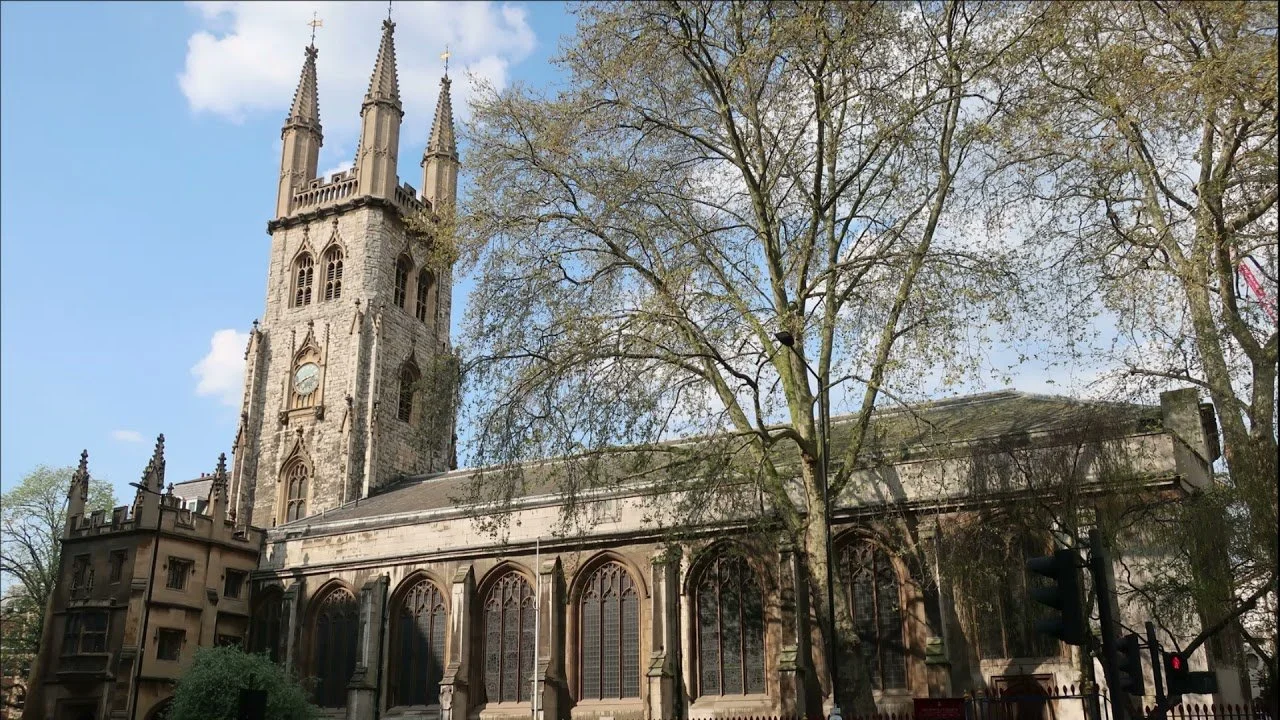 hsl.church/bells Have you heard of "the Bells of the Old Bailey" made famous in the nursery rhyme, &lsquo;Oranges and Lemons&rsquo;, Holy Sepulchre&rsquo;s 150-foot-high bell tower, contains a ring of 12 bells, is one of the most significan
