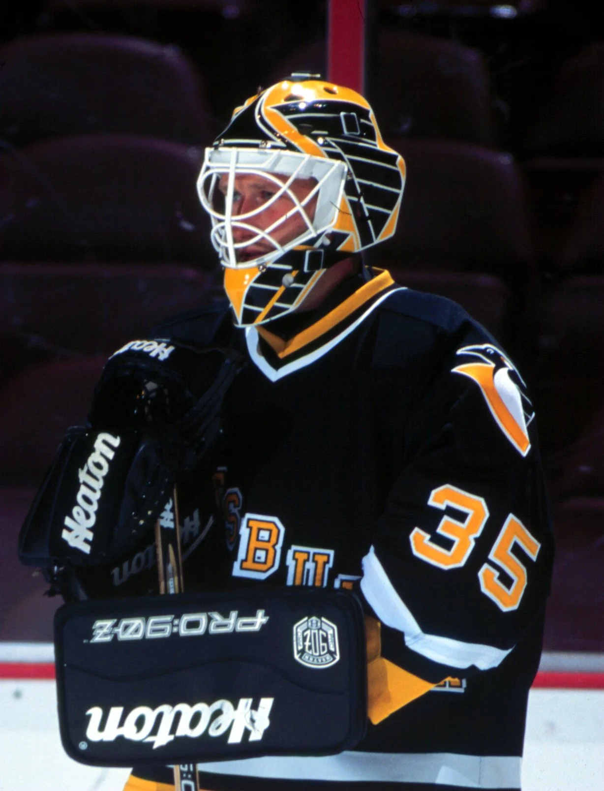 53121422_10.jpg