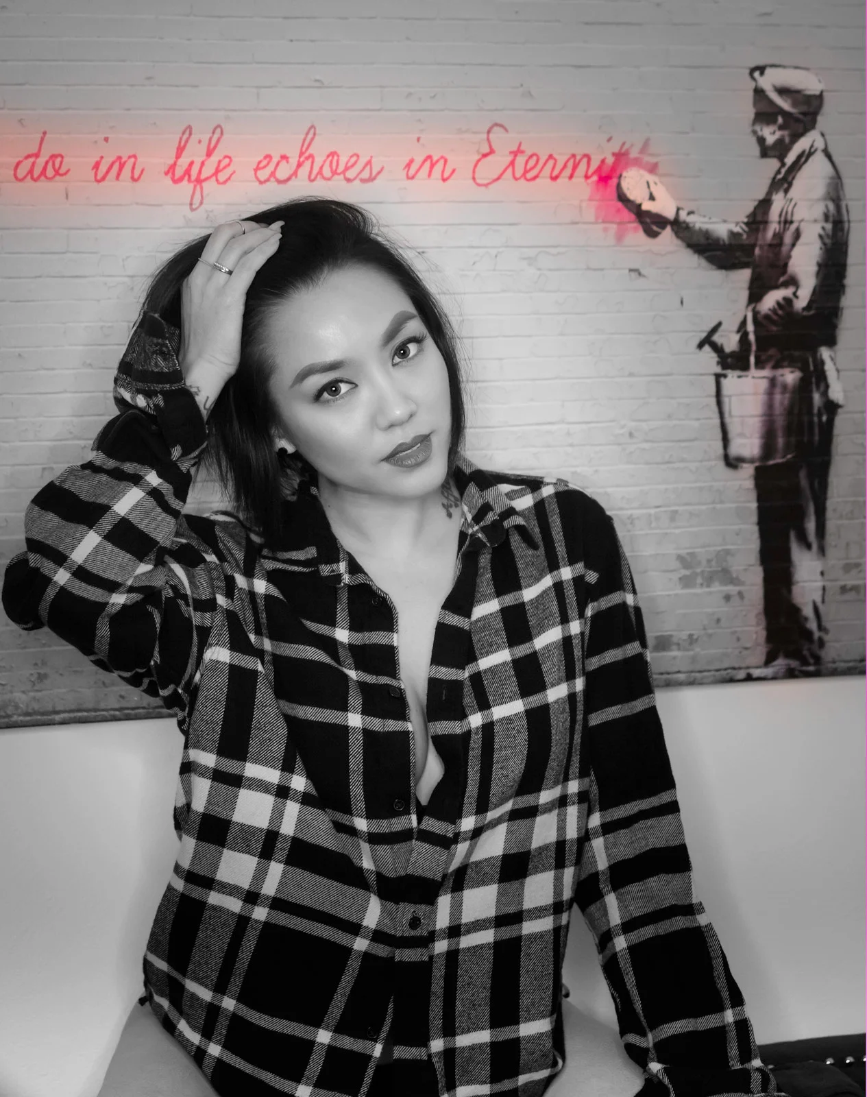 Shar.jpg