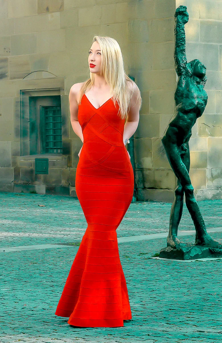 MCMLVII_STUTTGART_Lara_2019-2.jpg