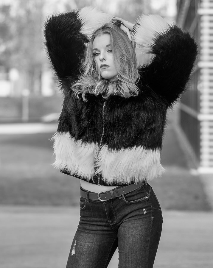 Black and White-42.jpg