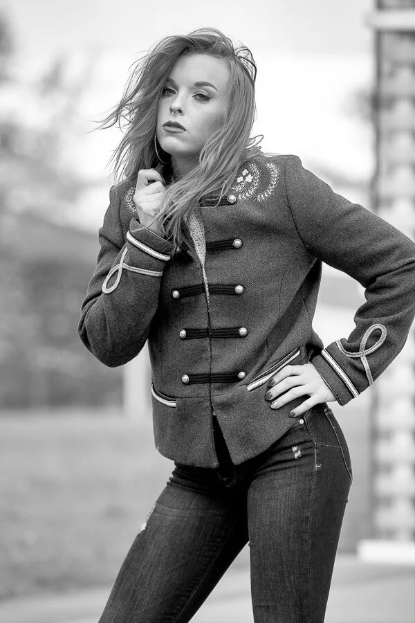 Black and White-46.jpg
