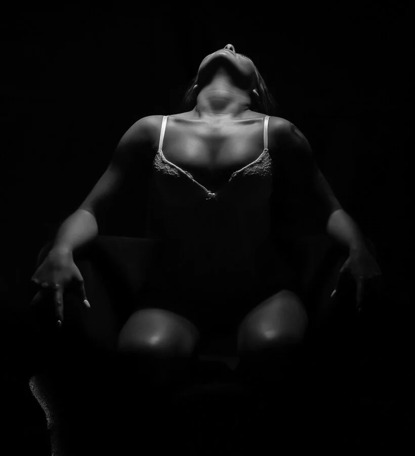 Black and White-85.jpg