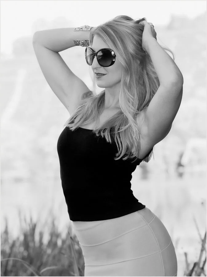 Holly-31.jpg