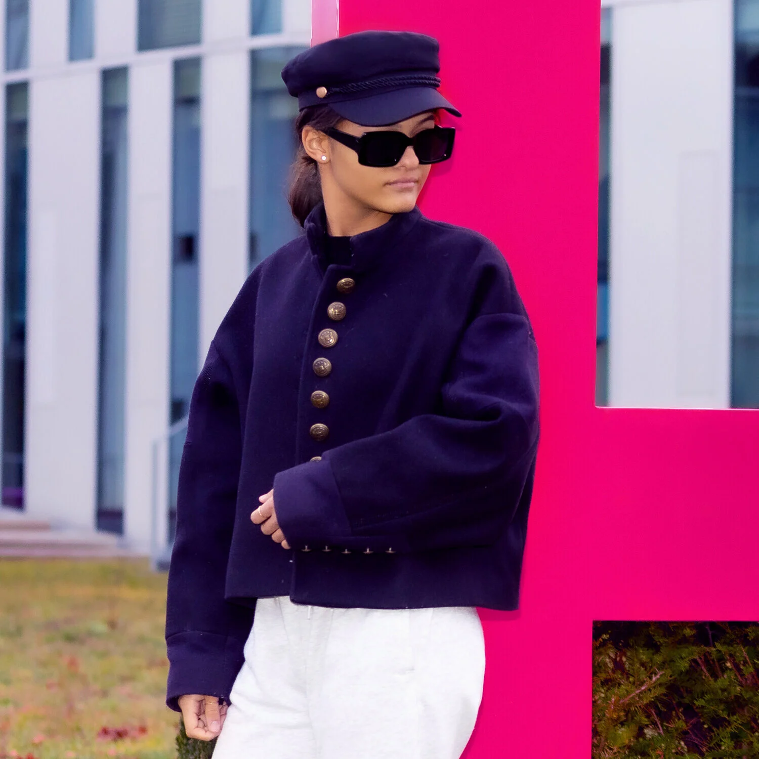 LeoniePink.jpg