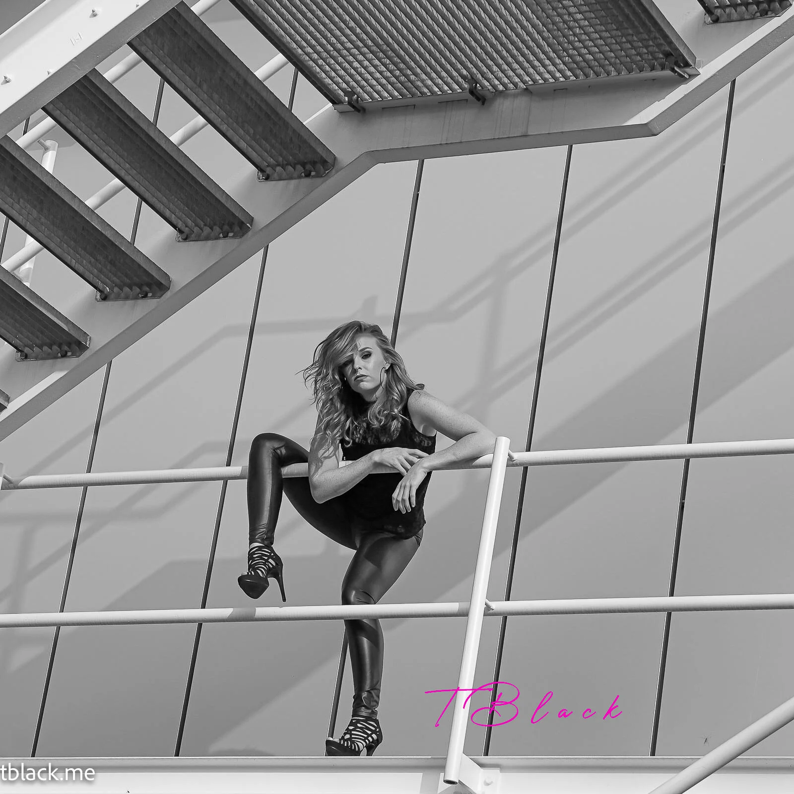 Claudia_tblack.me-271.jpg