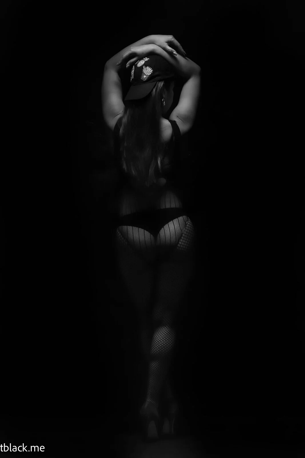 tblack.me-12.jpg