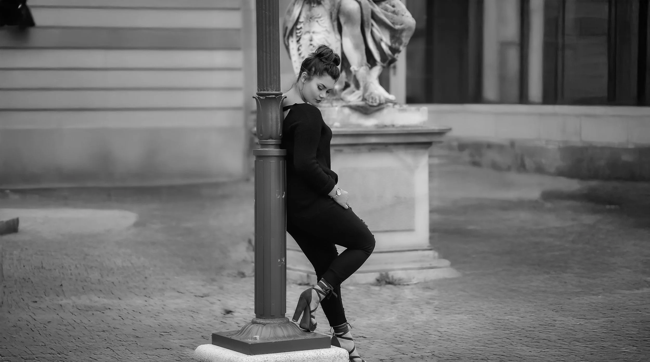 How-to-Pose-36webp.jpeg