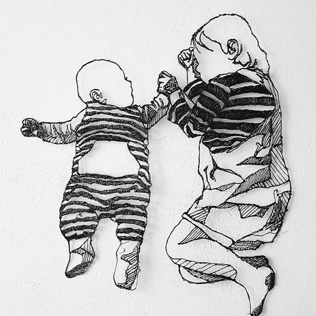 Welkom Lola 💕👶
.
.
.
.
#baby #newborn #zusje #sisters #sculptuur #sculpture #art #3dpen #3dpenart #silhouet #thehague #contemporaryart #hedendaagsekunst #portret #kinderen #children