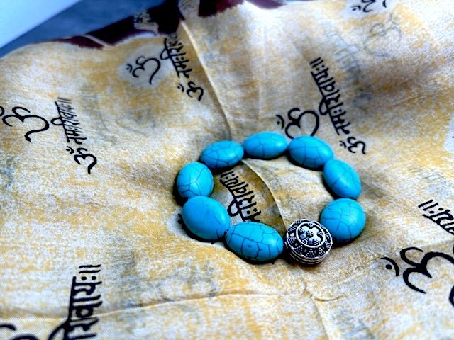 howlite3.jpg