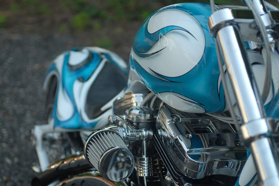 09-lucky-cycles-diva-custom-sportster.jpg