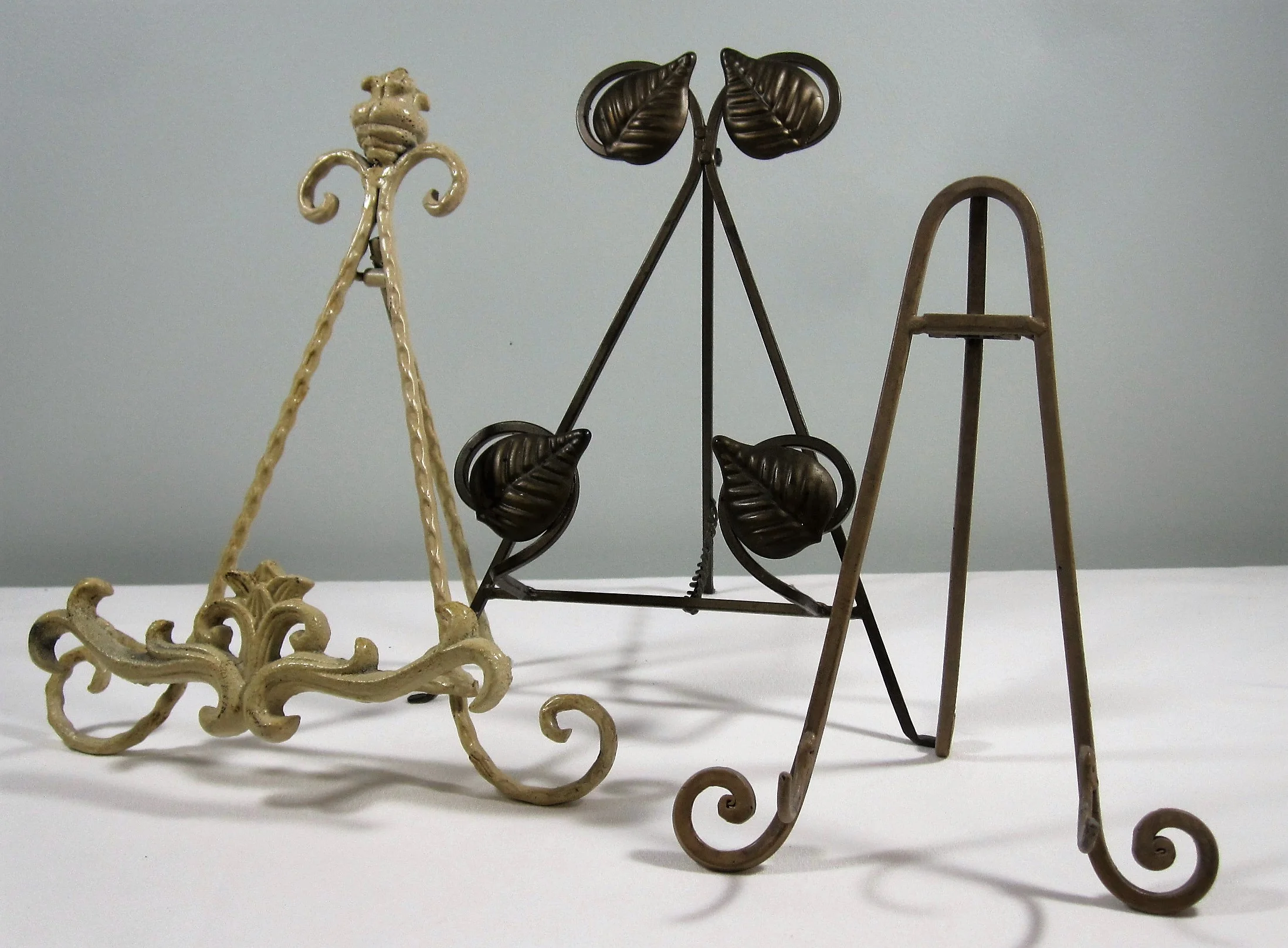 tabletop-easel.jpg
