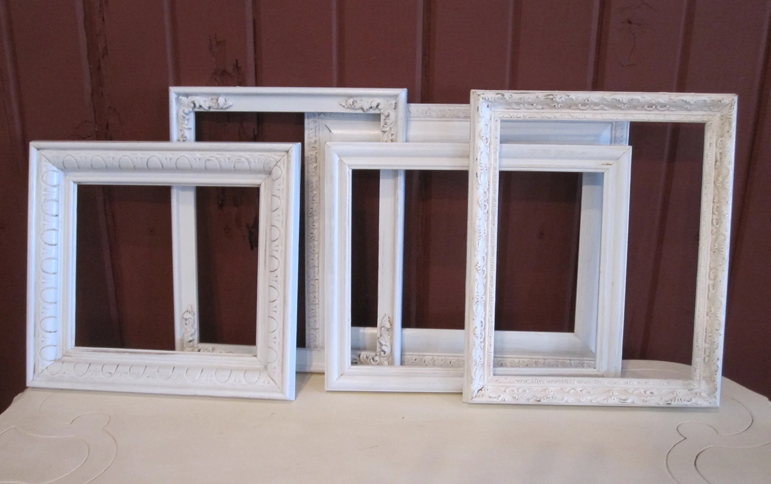white-frames.jpg