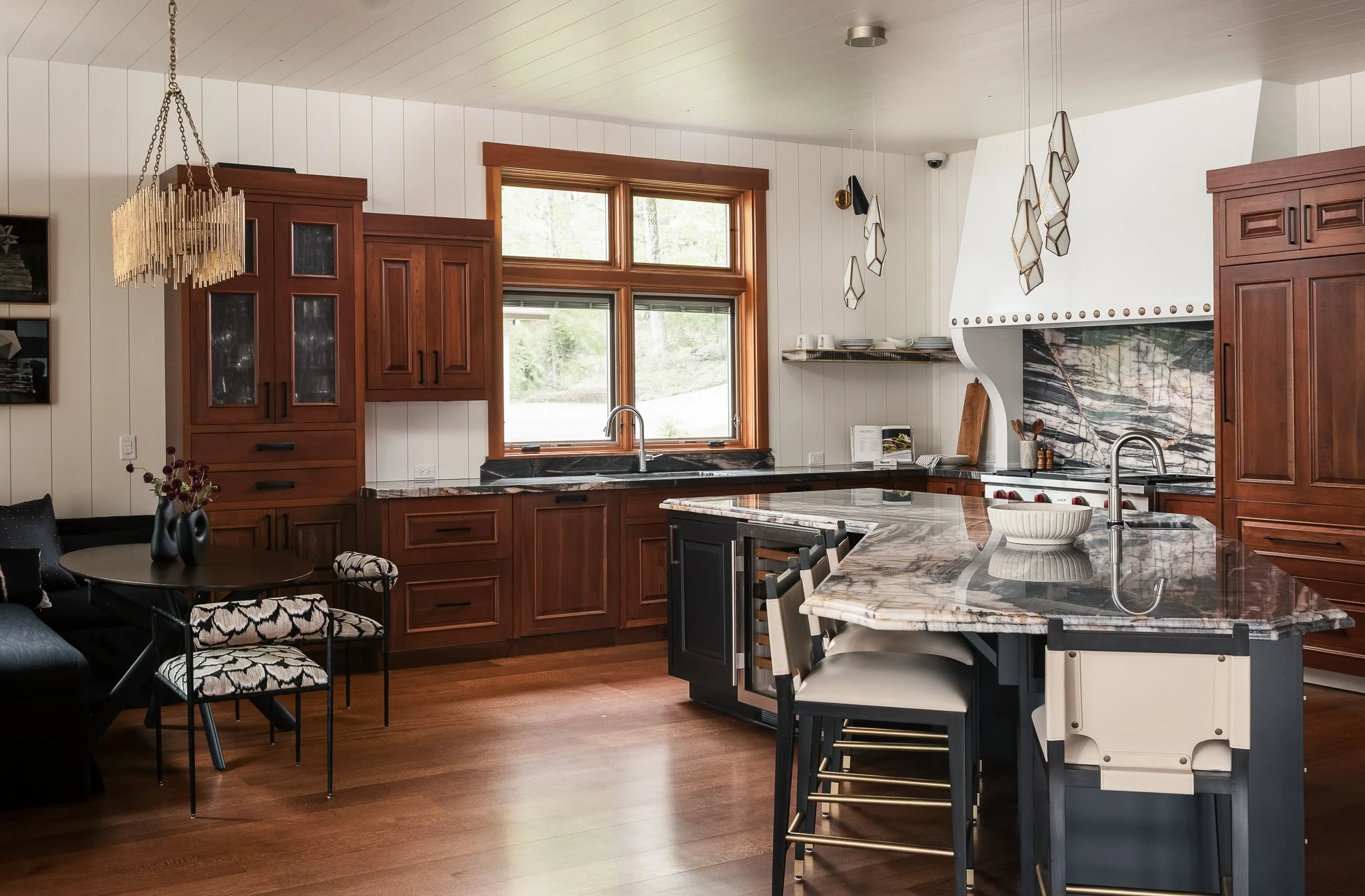 GrandviewLakeHouse-MartenDesign-NolanCalischPhoto-WEB-11.jpg