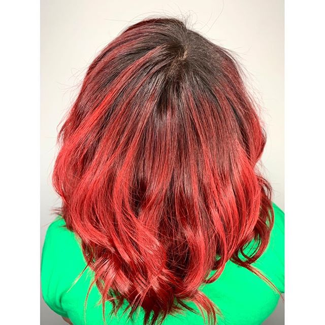 LOOK YOUR “BESTIVE” WHEN IT’S TIME TO BE FESTIVE // Need to spruce up your look before the holidays? DON’T WAIT— We are booking up faster than ever for the holiday season! Call or text now or be put on the knotty list.
For bookings & consultations:
CALL: 780-989-0204
TEXT: 587-988-8958
.
.
.
.
#YEG #YEGMade #YEGLocal #YEGHair #YEGHairstylist #YEGStylist #YEGSalon #Edmonton #Hair #Hairstylist #HairInspo #Balayage #BehindTheChair #Olaplex #Blonde #HairGoals #Hairbrained_Official #ModernSalon #BTC #Davines #ShadesEQ #LorealINOA #BeautyBlogger #HairColour