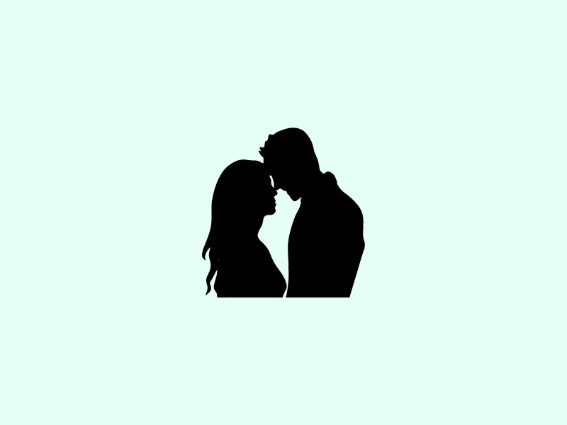 5 Ways to Strengthen Your Emotional Connection with Your Husband, According to an LMFT