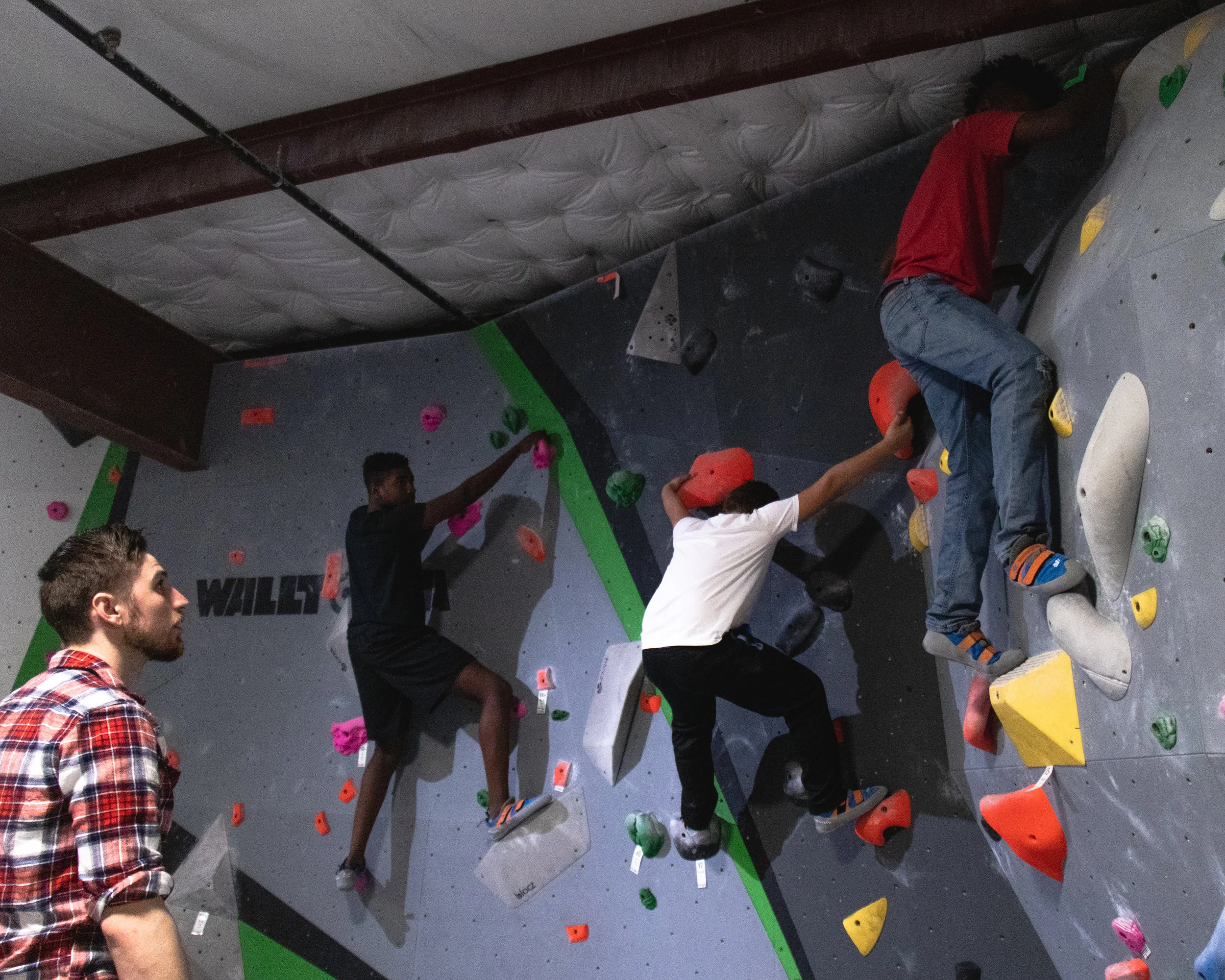 boys2menclimbing7.jpg