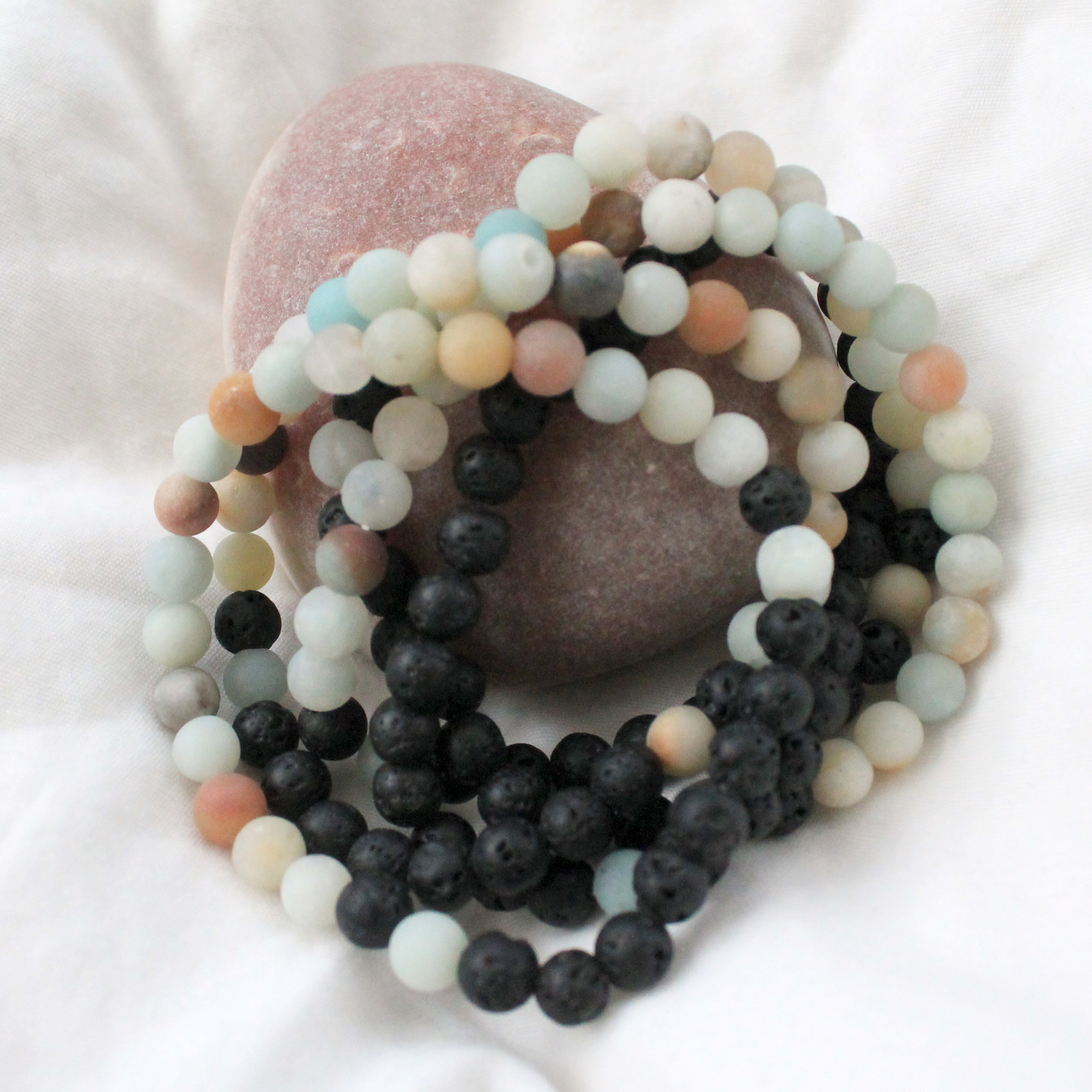 AromaYogi_Bracelet_3_WEB.jpg