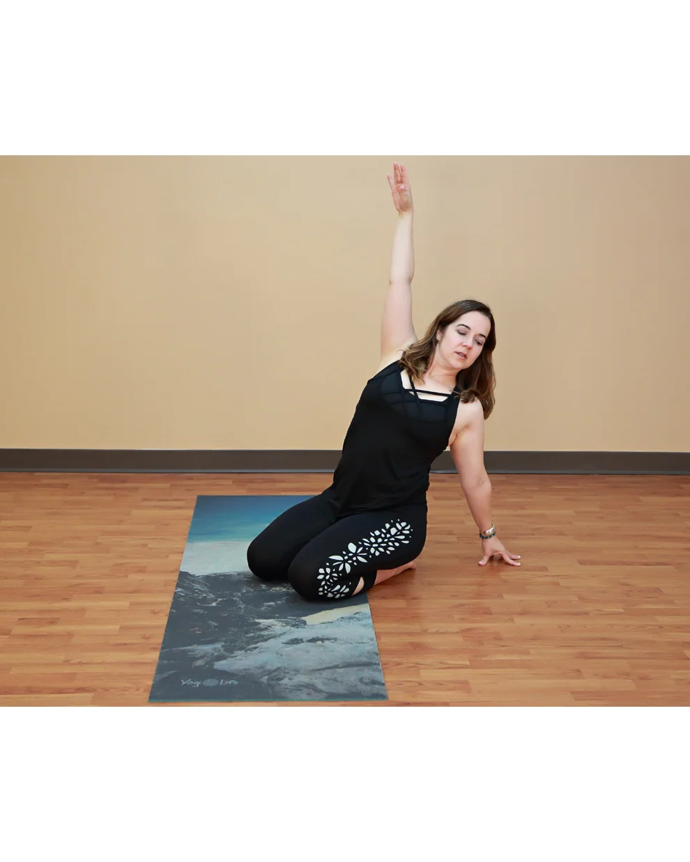 Beckoning Yoga Mat