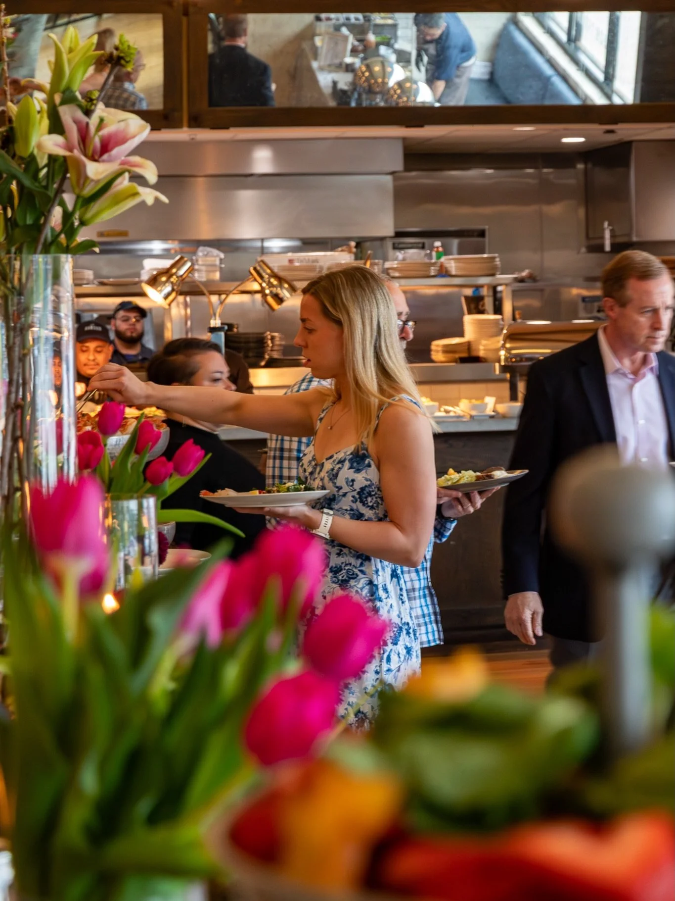 Easter Sunday is just three weeks away. 🌷

Celebrate with an extravagant brunch feast from 10AM&ndash;4PM featuring freshly baked pastries, seasonal fruit, brunch favorites, and carving stations with honey-glazed ham and beef tenderloin.

$75 per pe