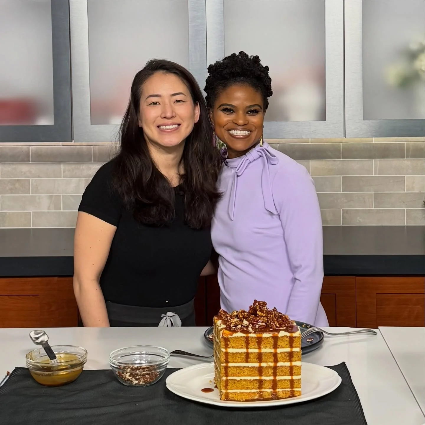 @wgnnews got the first slice 🥕
Chef Kym&rsquo;s carrot cake, plus a full Easter brunch feast, 10AM&ndash;4PM. Walk-ins welcome. #HappyEaster