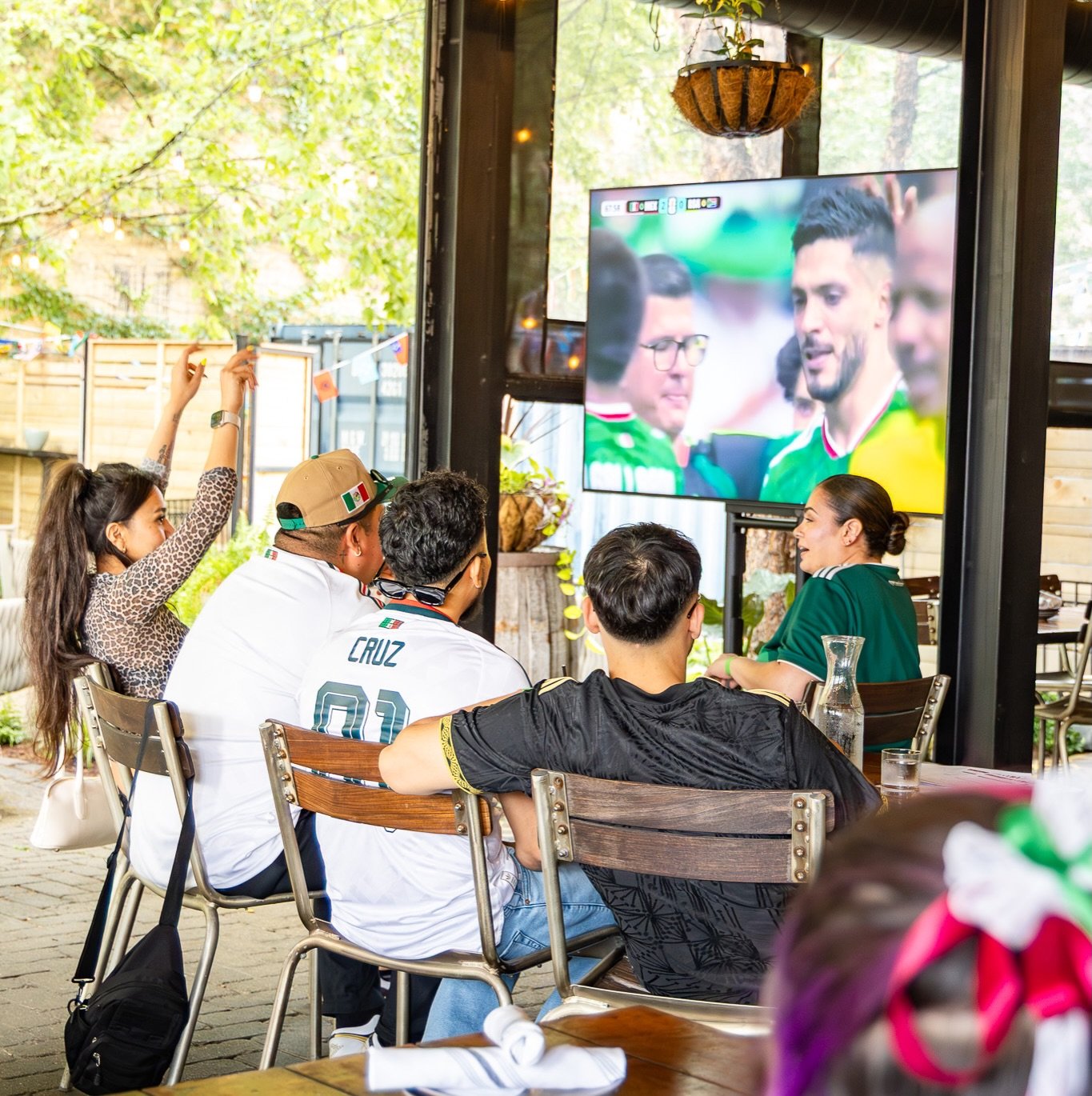 The knockout stage is here. Two massive Round of 16 matchups today. ⚽️

🇧🇷 Brazil vs. 🇳🇴 Norway &bull; 3 PM
🇲🇽 Mexico vs. 🏴󠁧󠁢󠁥󠁮󠁧󠁿 England &bull; 7 PM

Catch every minute with game sound, patio TVs, cold drinks, and walk-ins welcome.