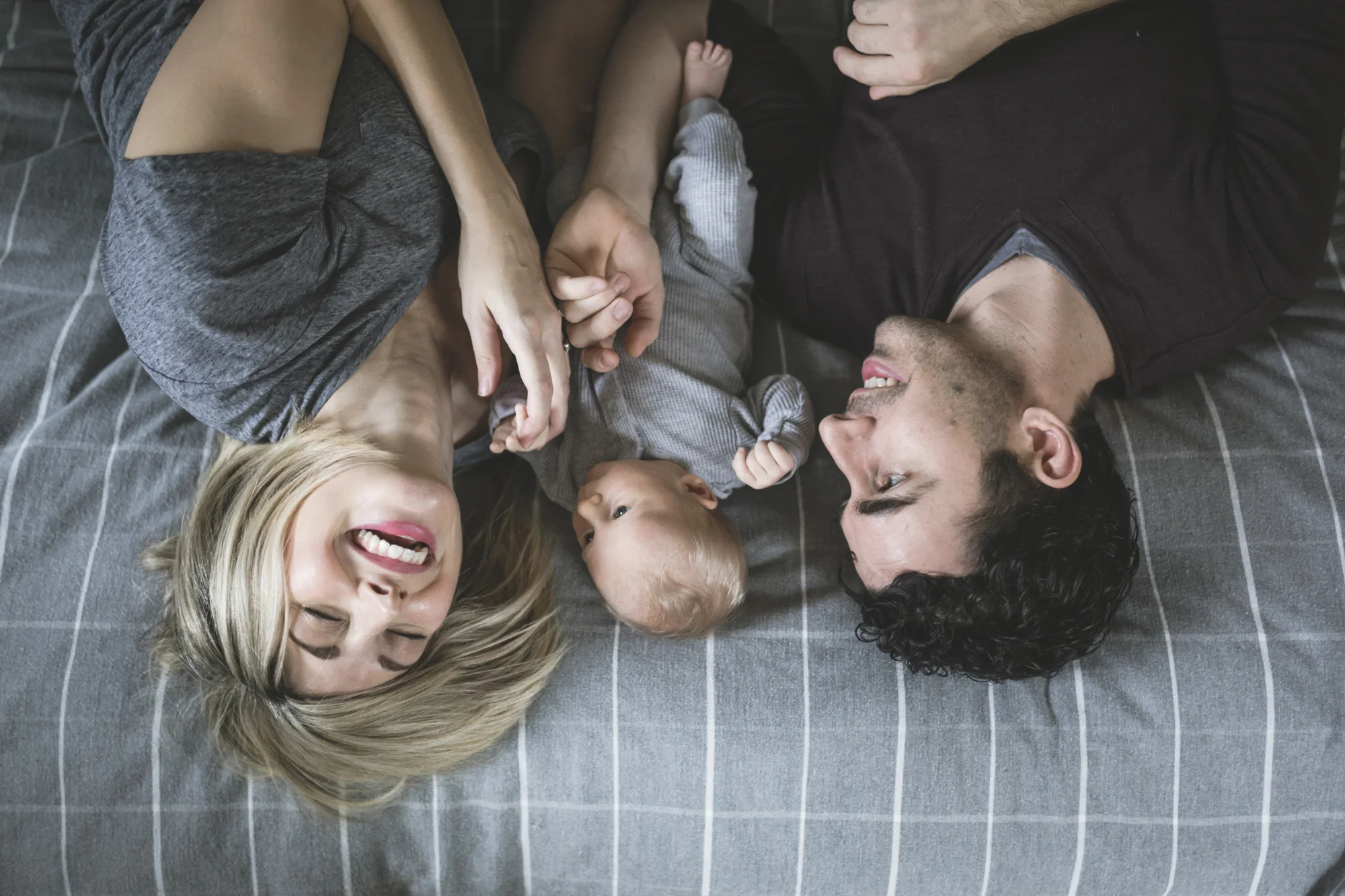26-minneapolis in-home family photographer.jpg