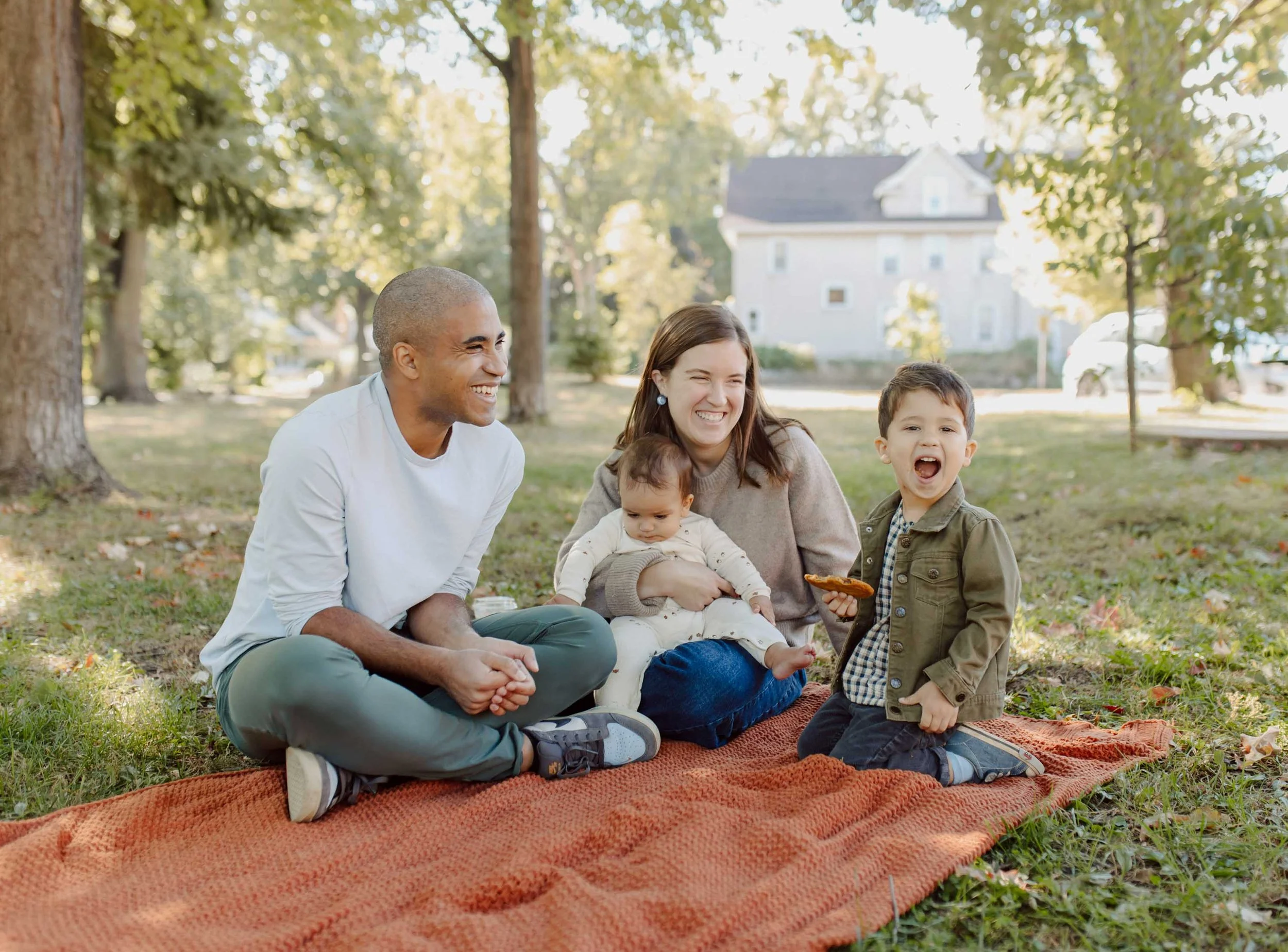 candid minneapolis family photographer-5.jpg