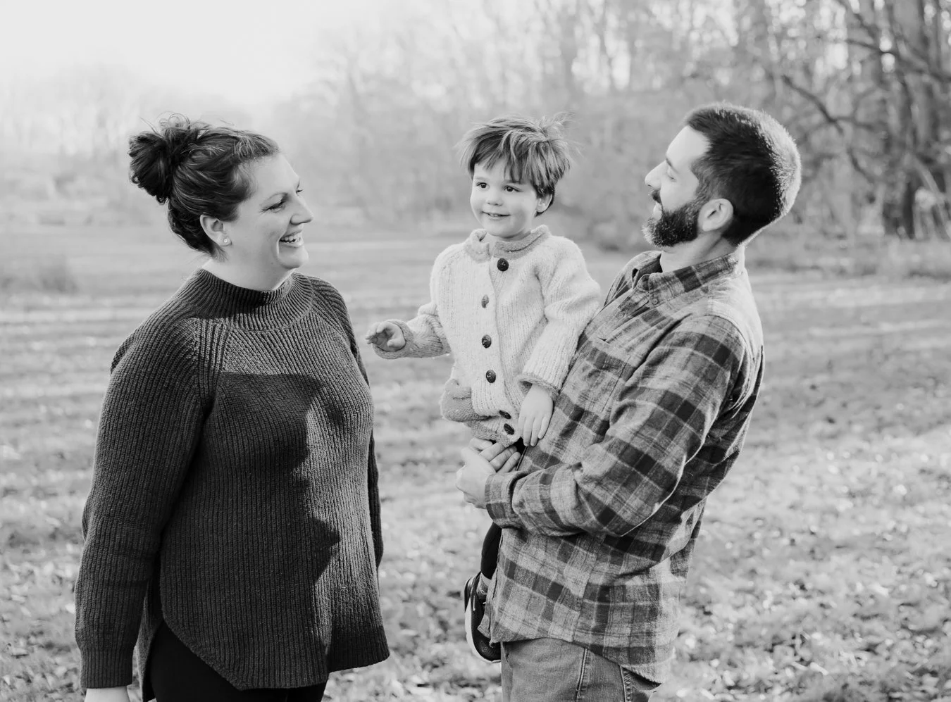 candid fall family photographer minneapolis