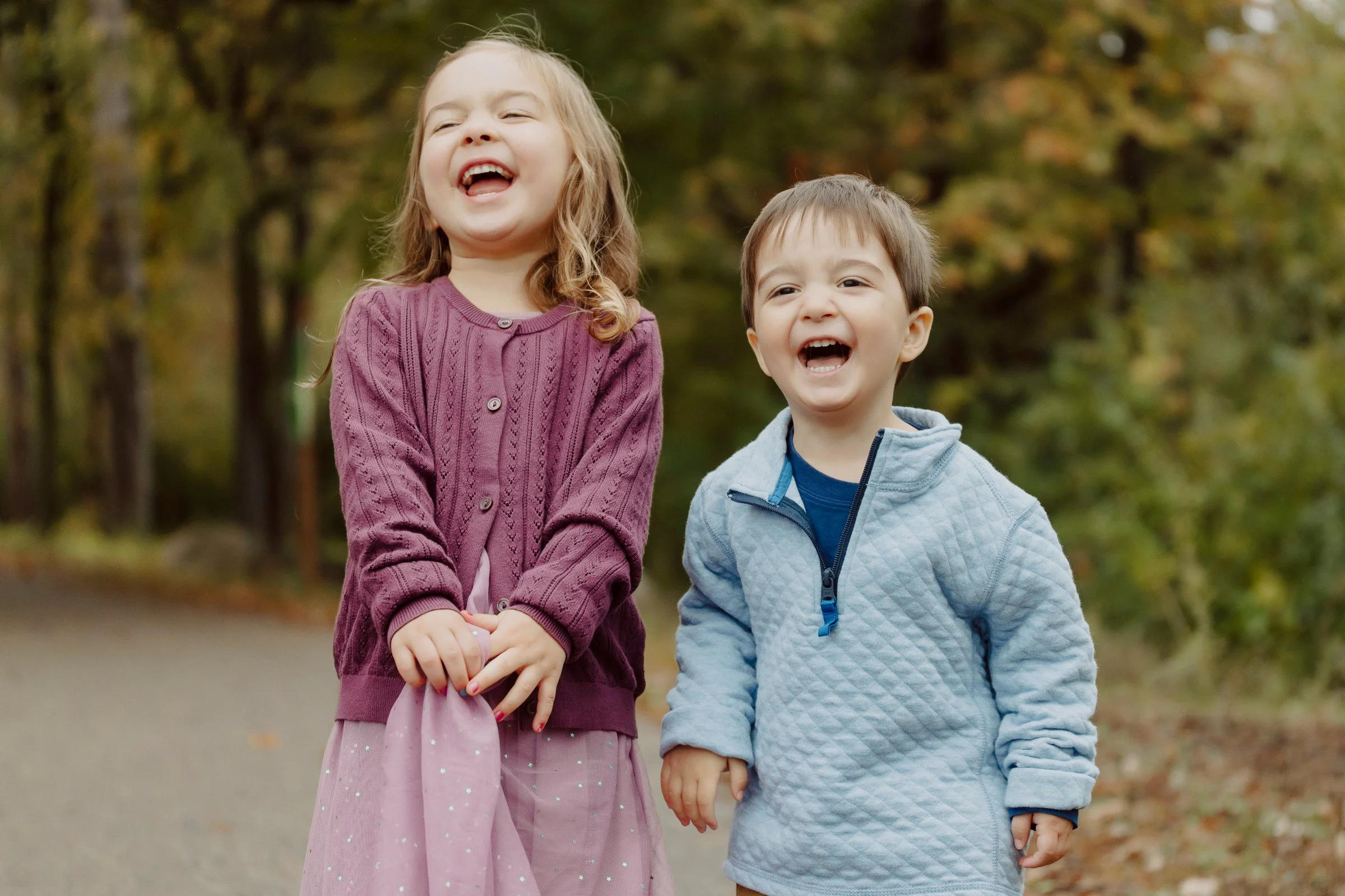 kids laughing candid photos minneapolis