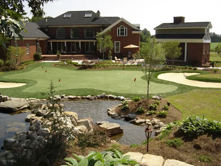 custom-putting-green.jpg