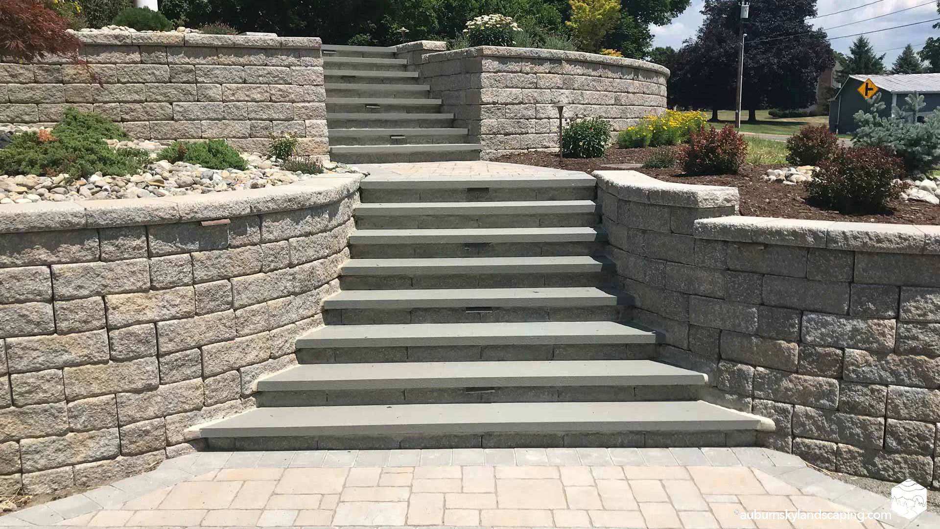 Auburn-Sky-Landscaping-Hardscaping-Lighting-Steps.jpg