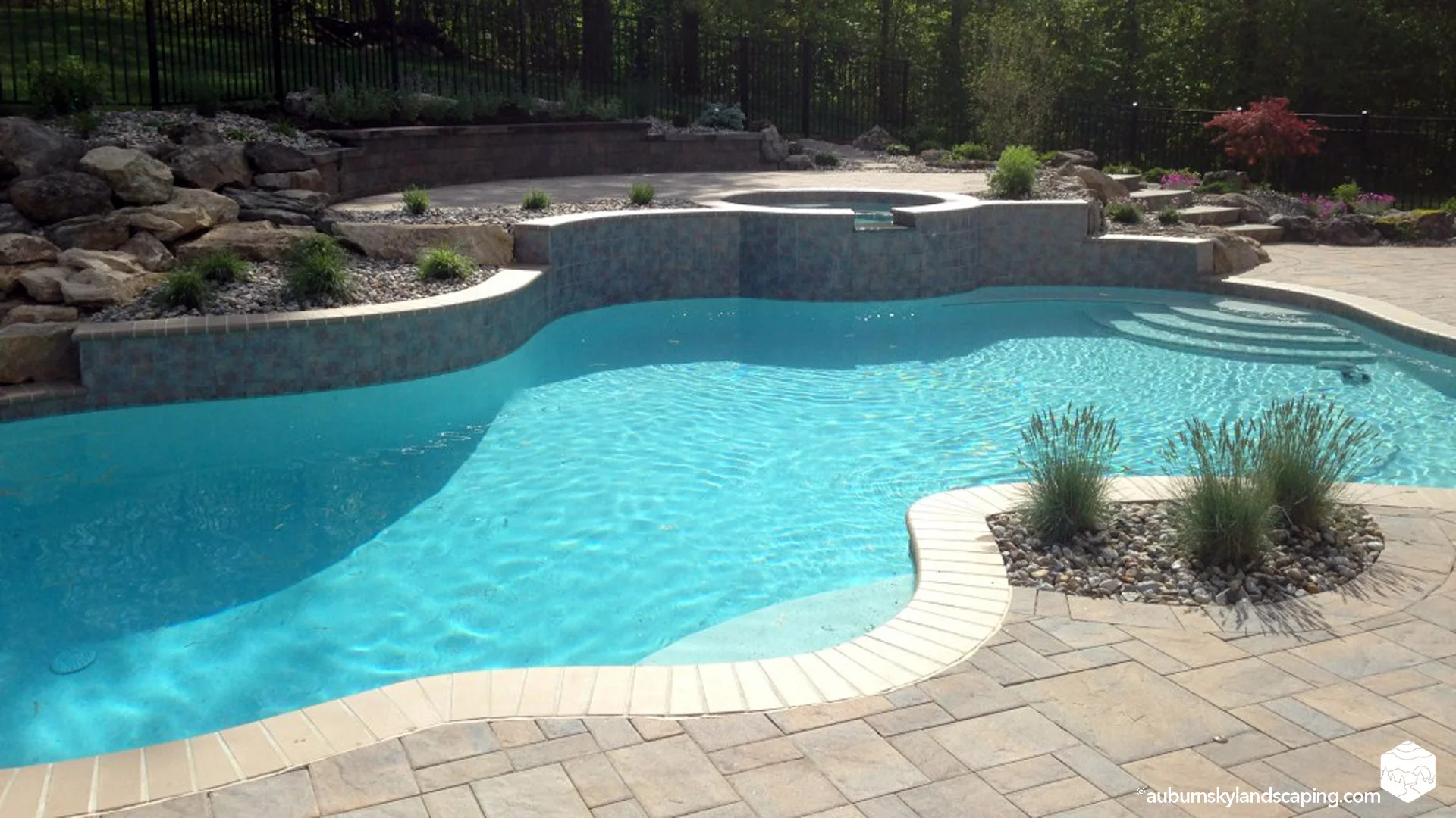 Auburn-Sky-Pool-Patio-Sitting-Area.jpg