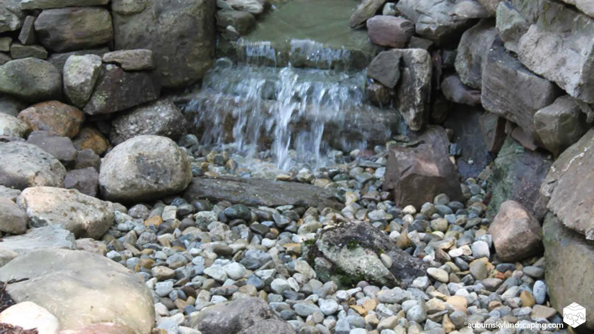 Auburn-Sky-Landscaping-Waterscape-Pondless-Waterfall.jpg