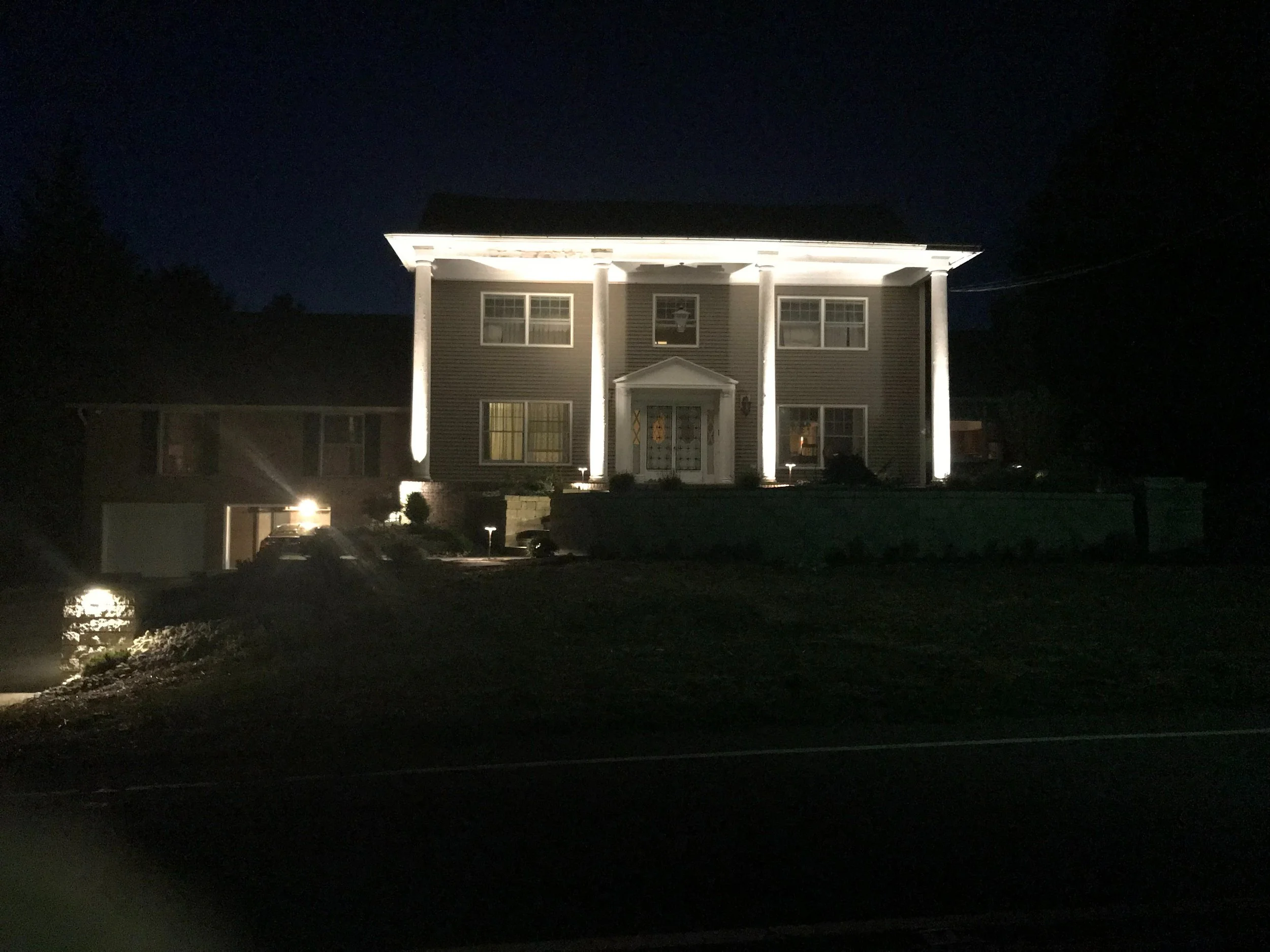 Landscape Lighting 3-6.jpg