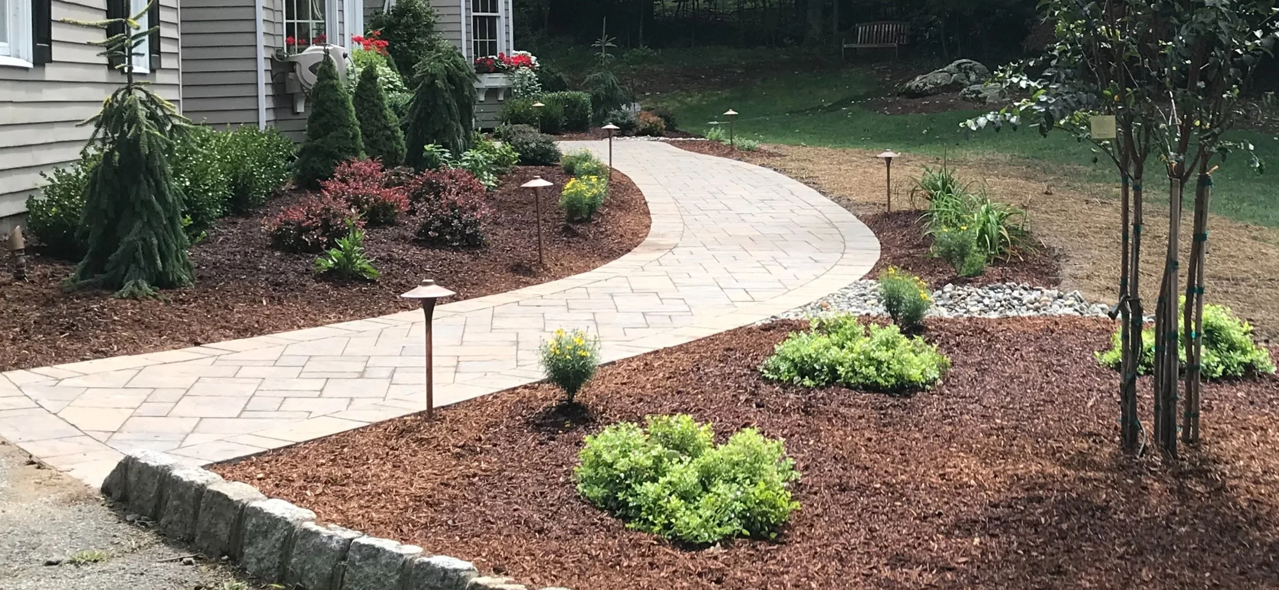 Landscape Lighting 8-4.png