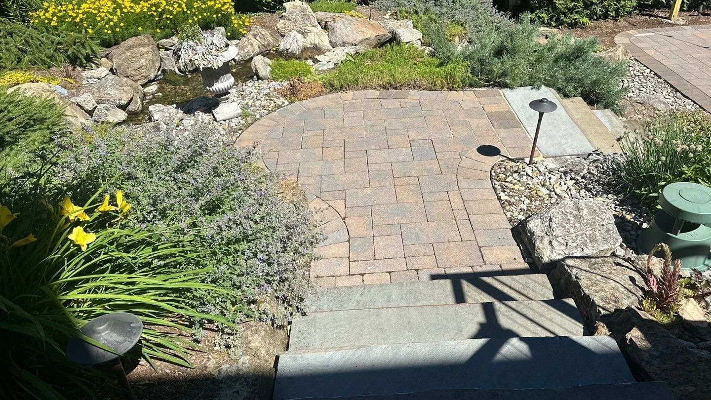 Landscape Lighting 12-2.jpg