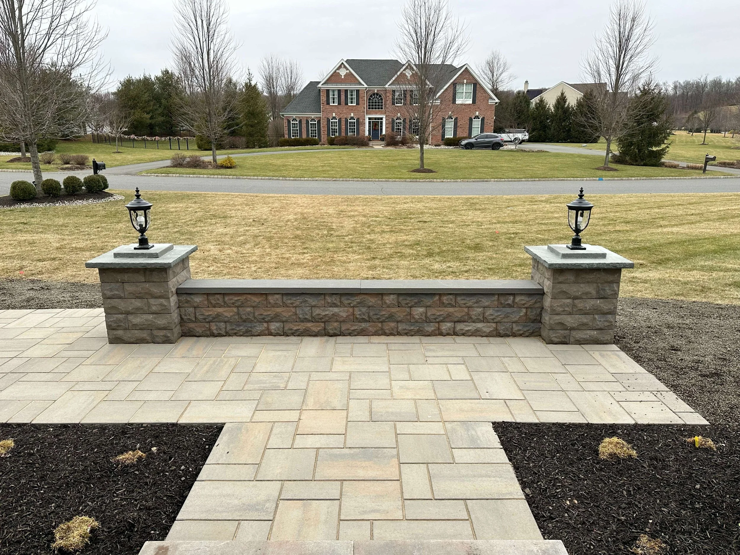 Landscape Lighting 15-2.jpg