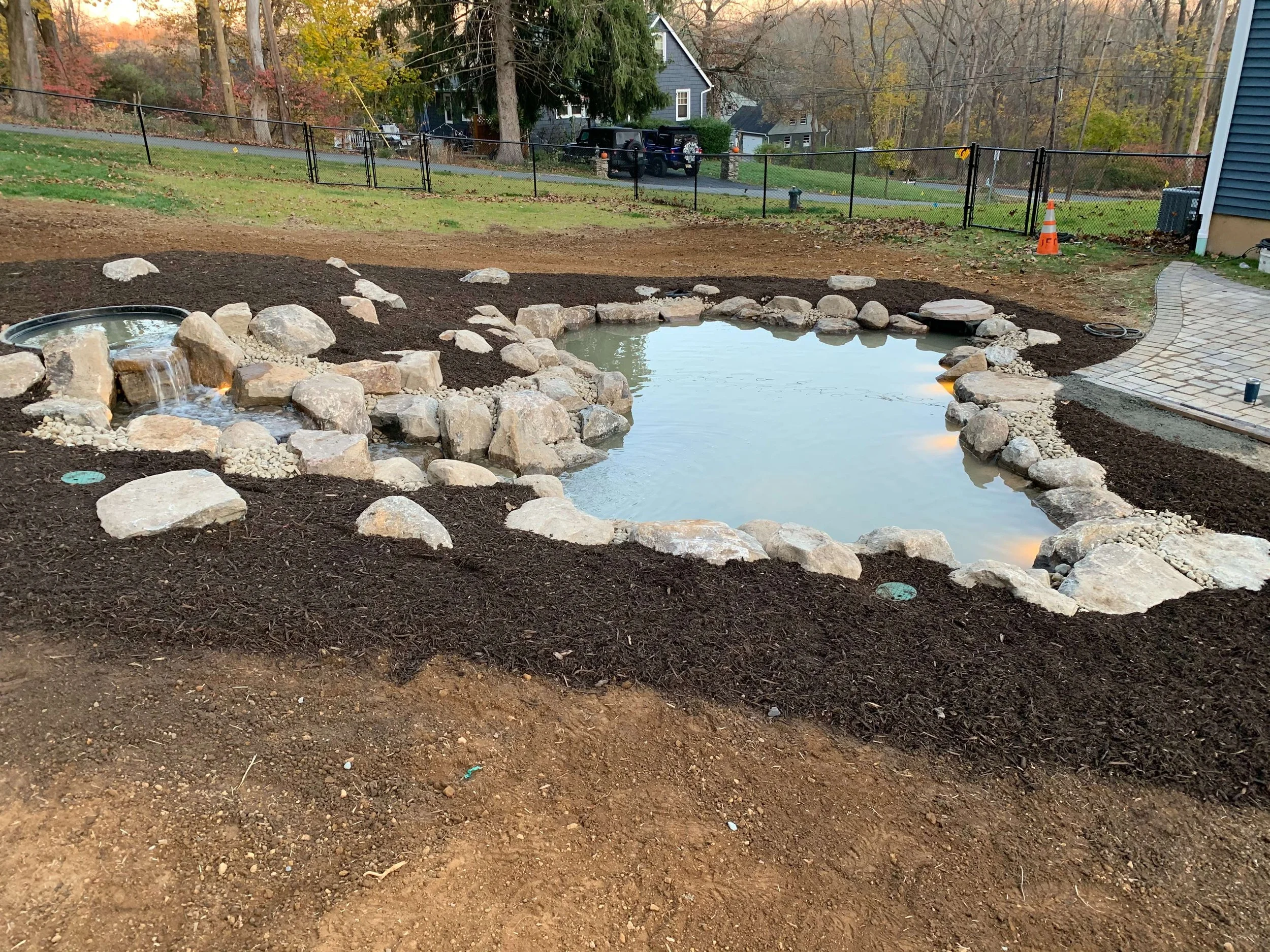 Water Feature Lighting 2-2.jpg