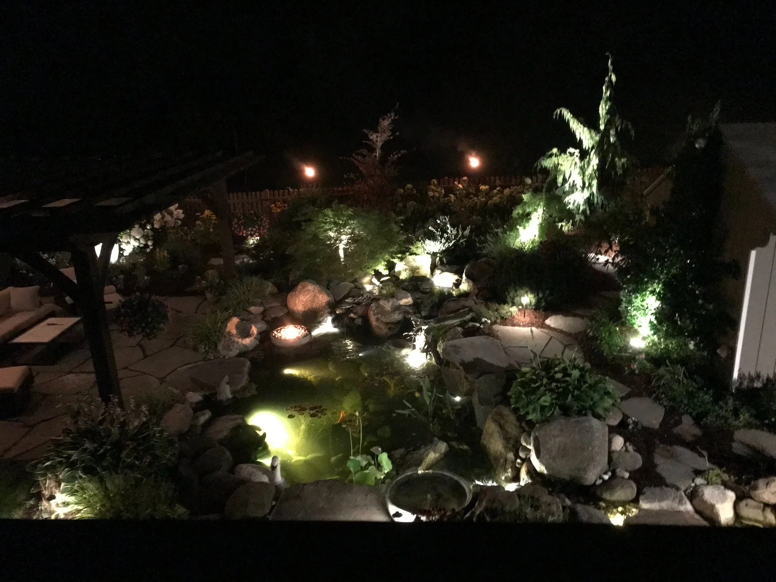 Water Feature Lighting 7-5.jpg