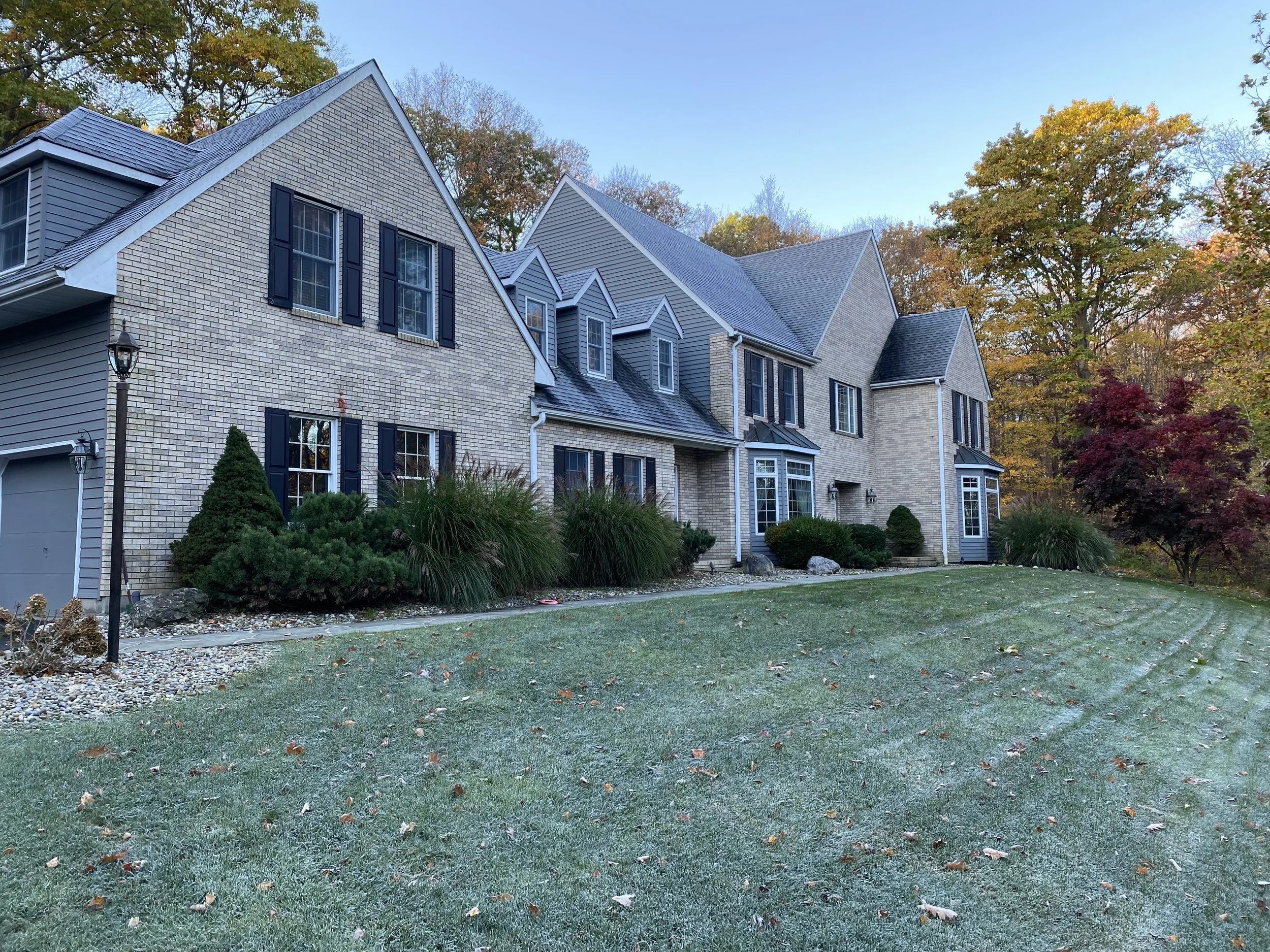 Patios-Walkways-RENOVATION-CONCRETE PAVER-Front Yard-Bracket 3-1-2.jpg