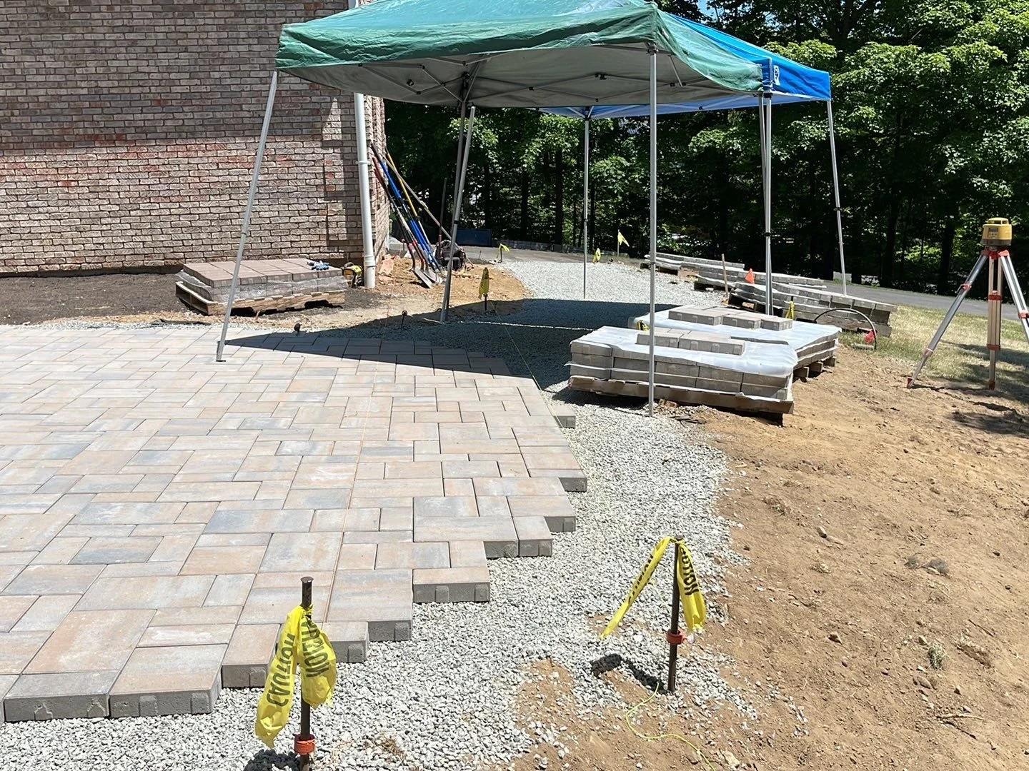 Patios-Walkways-RENOVATION-CONCRETE PAVER-Front Yard-Bracket 3-3-9.jpg