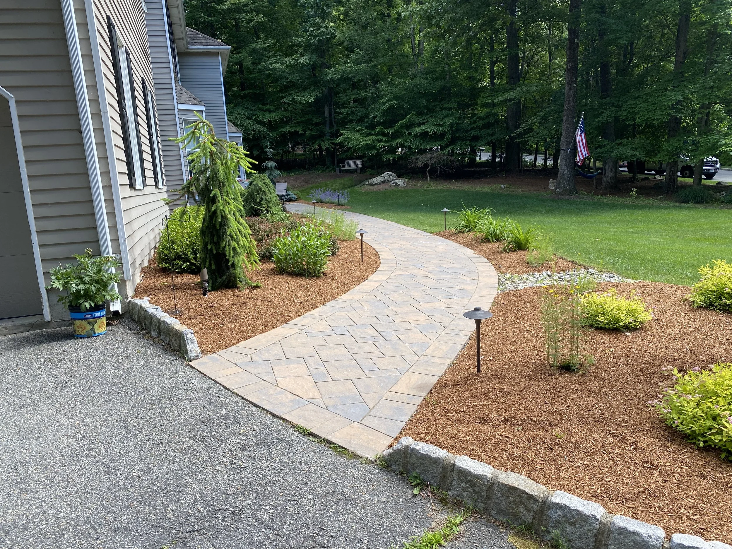 Patios-Walkways-RENOVATION-CONCRETE PAVER-Front Yard-Bracket 3-5-9.jpg