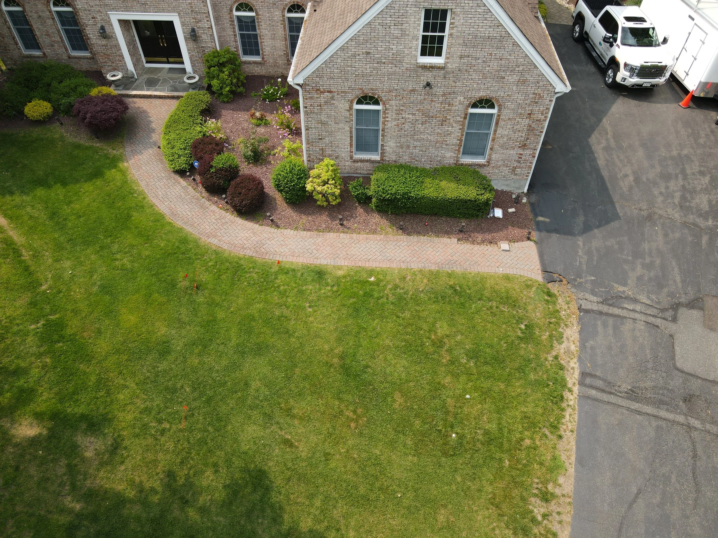 Patios-Walkways-RENOVATION-CONCRETE PAVER-Front Yard-Bracket 3-3-1.jpg