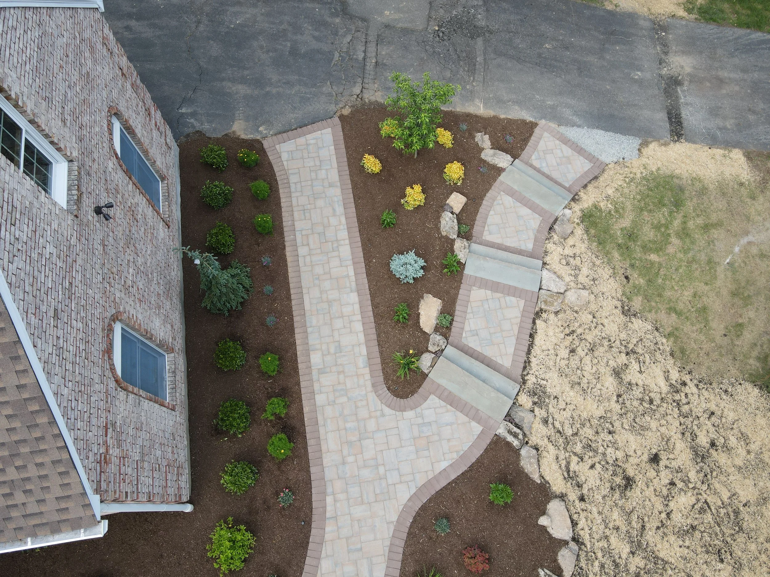 Patios-Walkways-RENOVATION-CONCRETE PAVER-Front Yard-Bracket 3-3-11.jpg