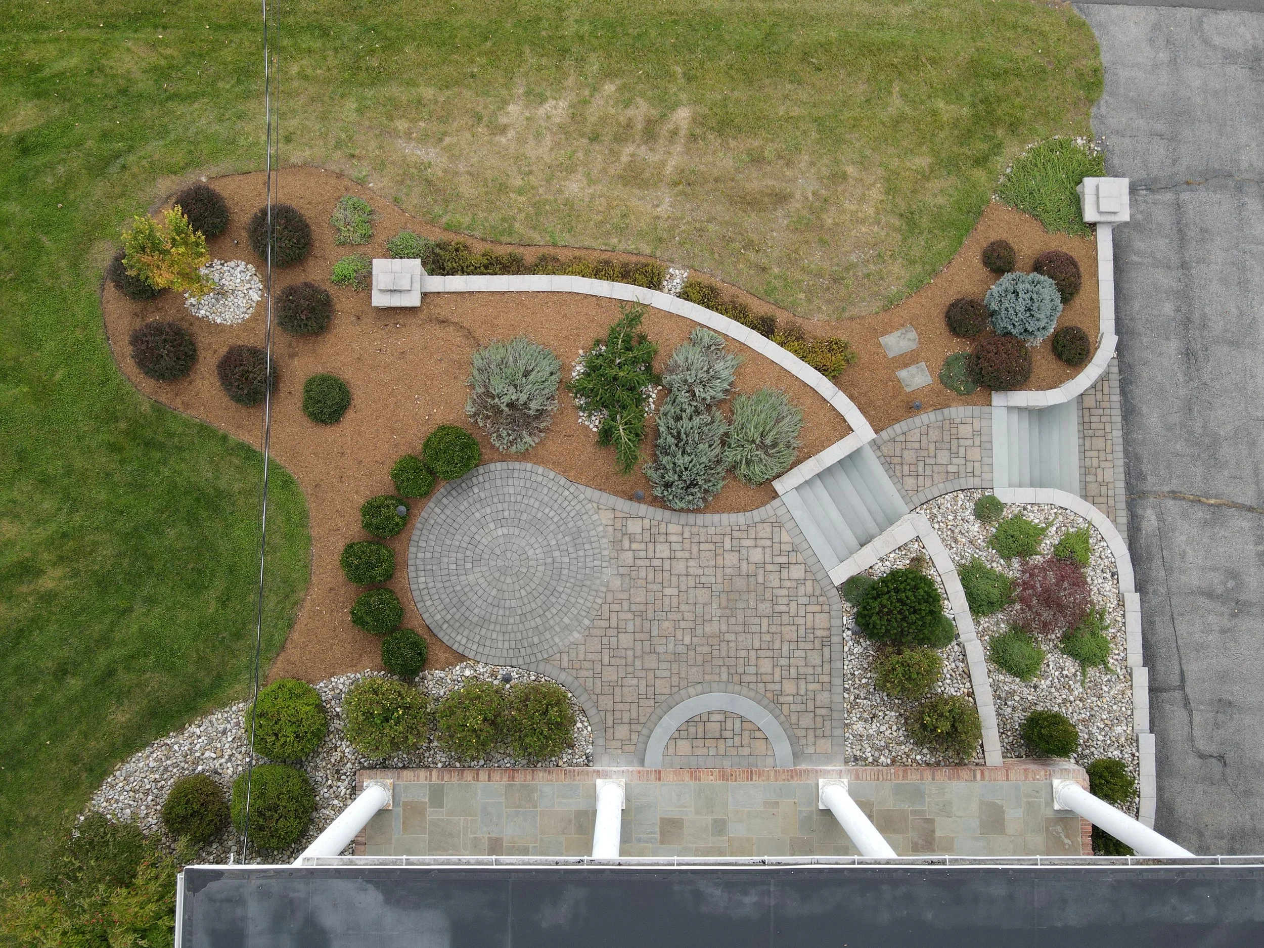 Patios-Walkways-RENOVATION-CONCRETE PAVER-Front Yard-Bracket 4-1-13.jpg